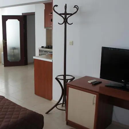 Szálloda семеен 